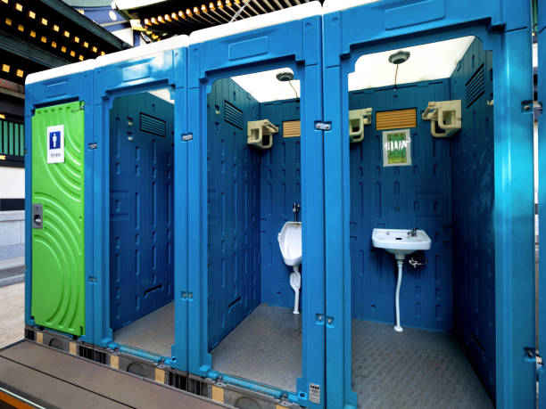 Best Portable restroom trailer rental  in Highlands, NC